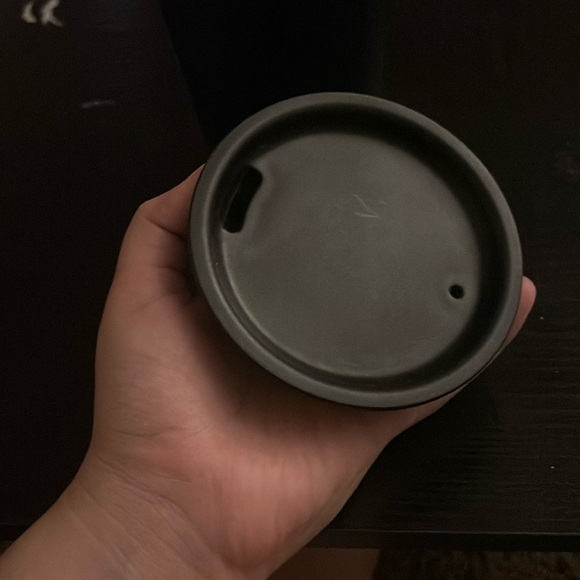 Hydroflask - Picture 3 of 5